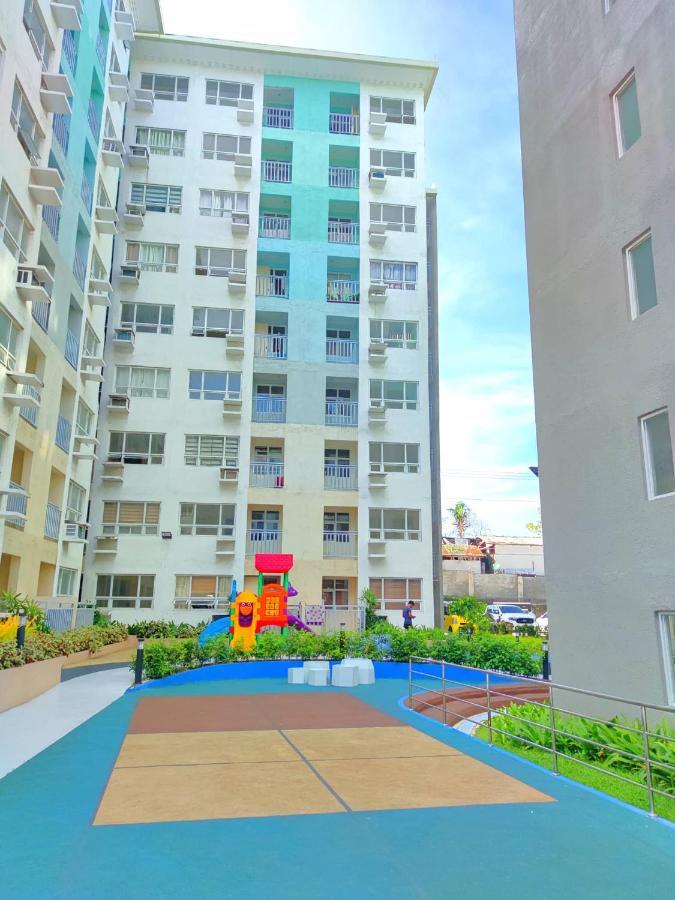 Davao Condo 2Br Pool Wifi Netflix المظهر الخارجي الصورة
